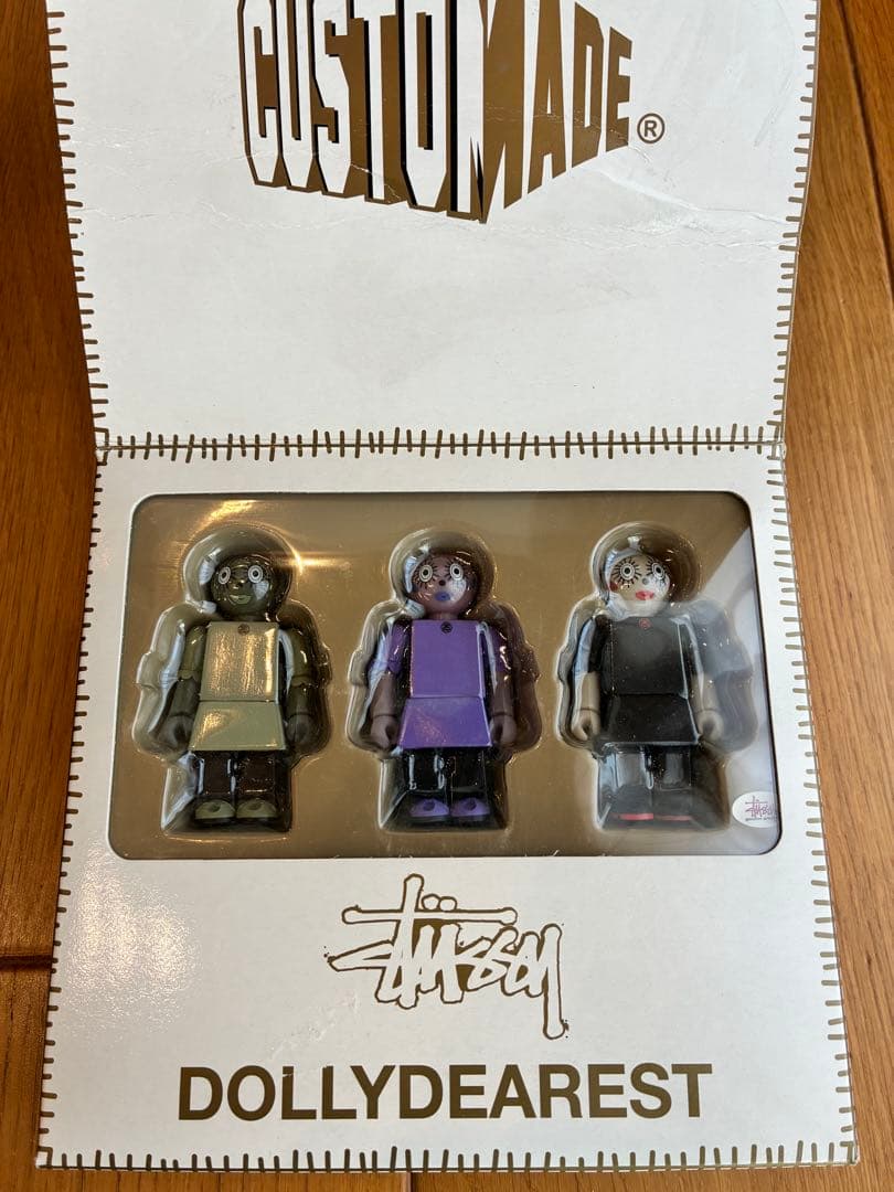 KUBRICK STUSSY (LIMITED EDITION) キューブリック - メルカリ
