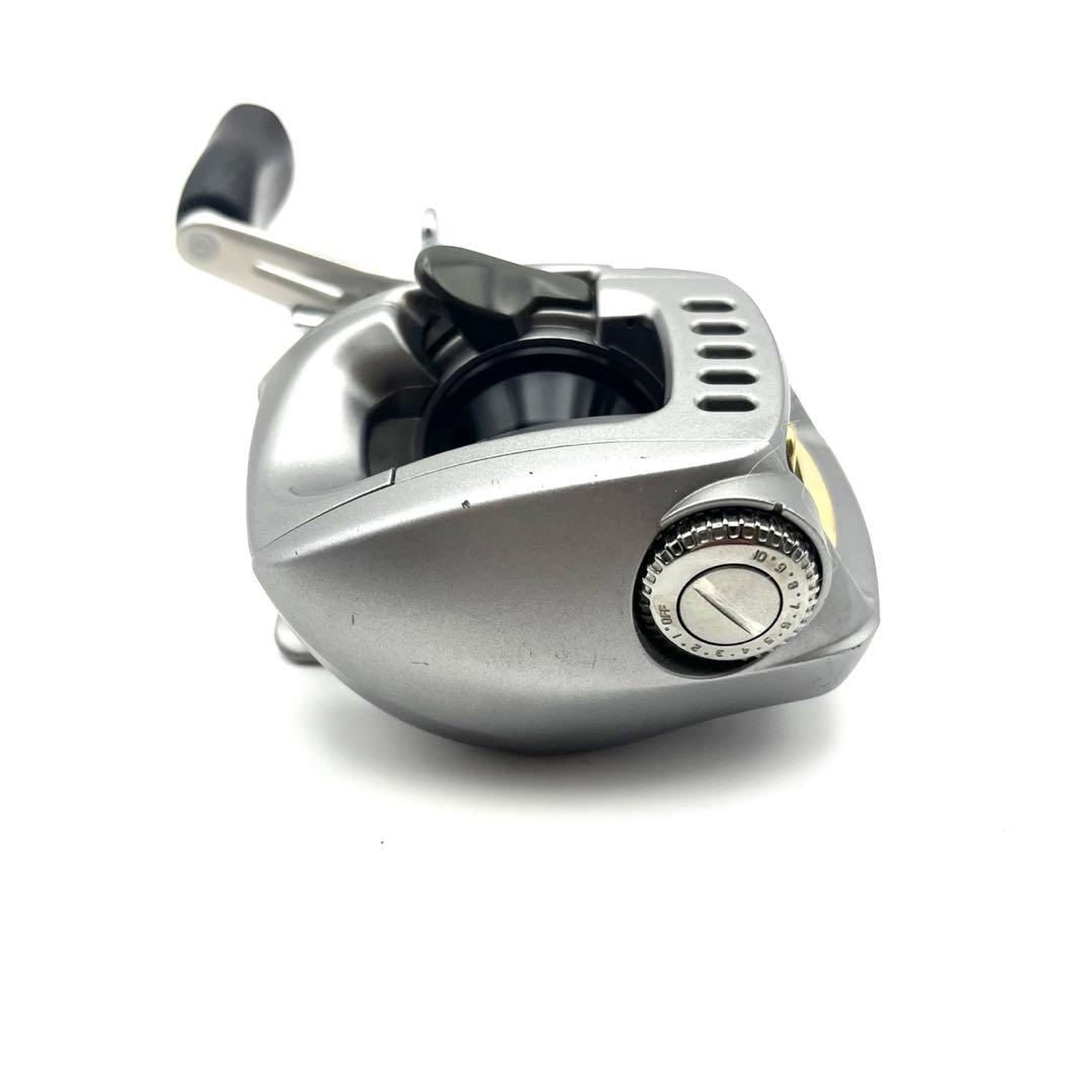 美品】 ダイワ TD-Z 105HL グリッピングレフト ベイトリール - メルカリ