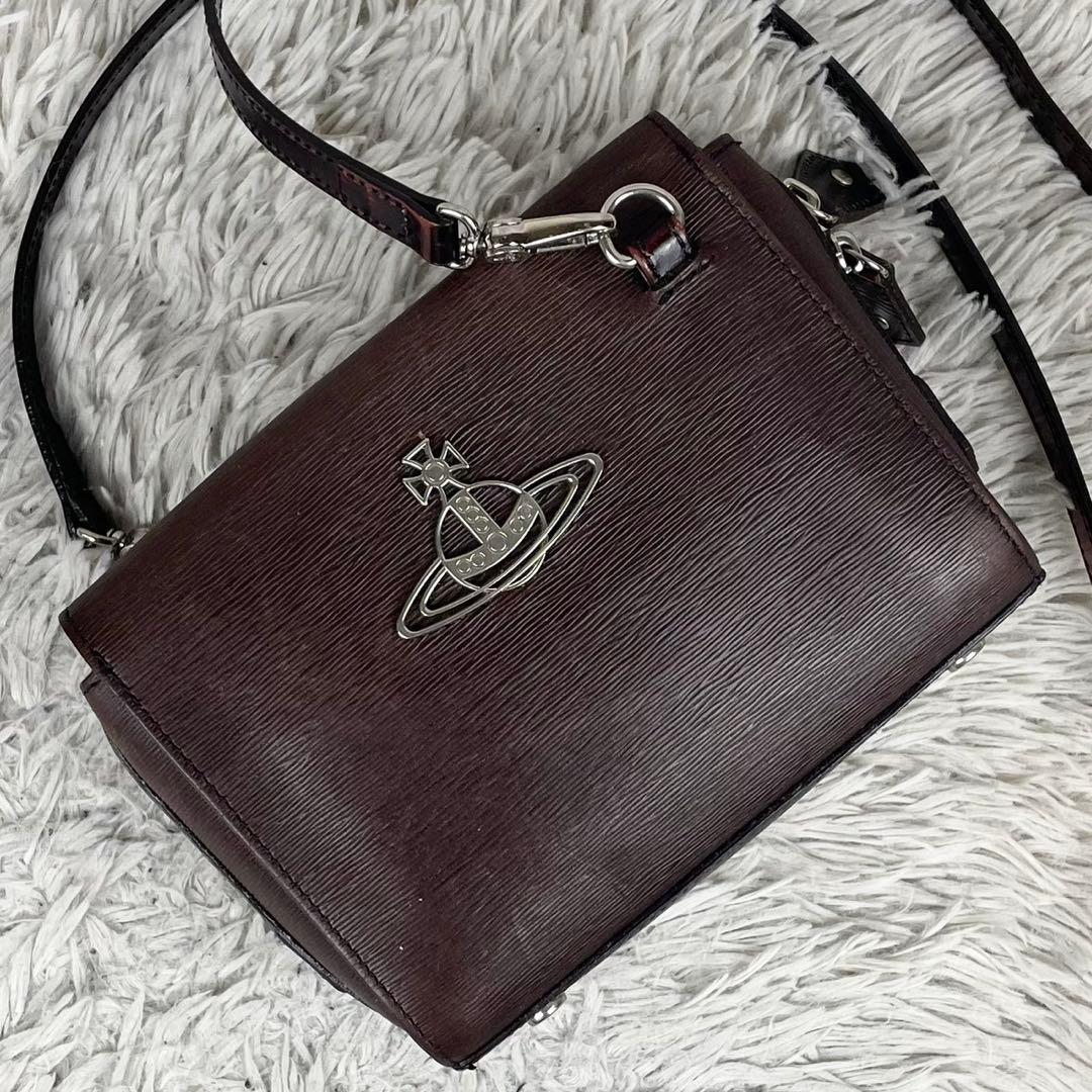 美品 Vivienne Westwood レザー ショルダーバッグ アドバン - メルカリ