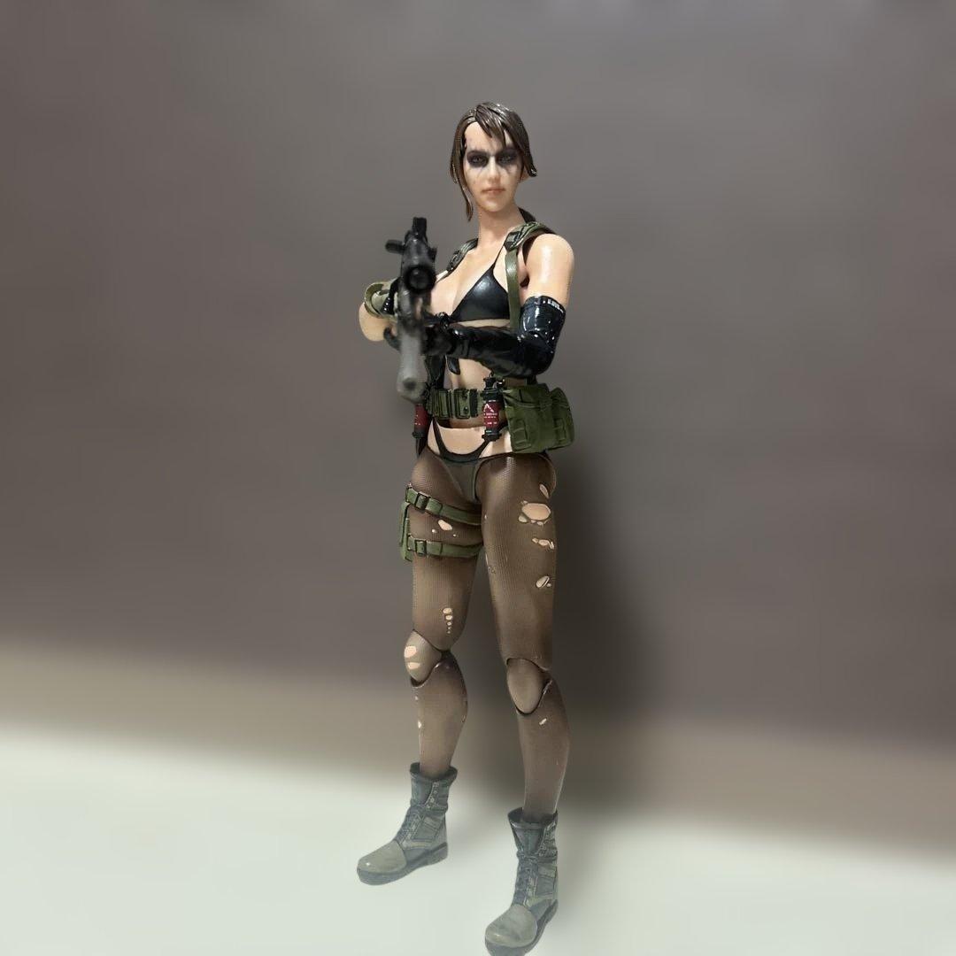 プレイアーツ改 PLAY ARTS改 クワイエット メタルギアソリッド 正規品