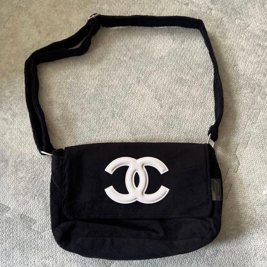 C H A N E L ノベルティショルダーバッグ - メルカリ