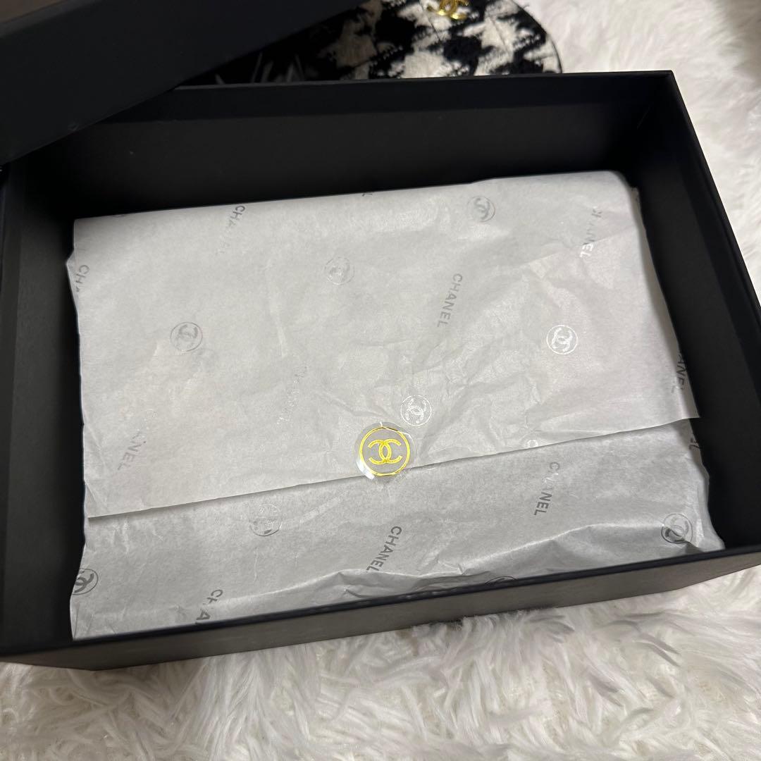 CHANEL makeup VIPノベルティ ショルダーバッグ - メルカリ