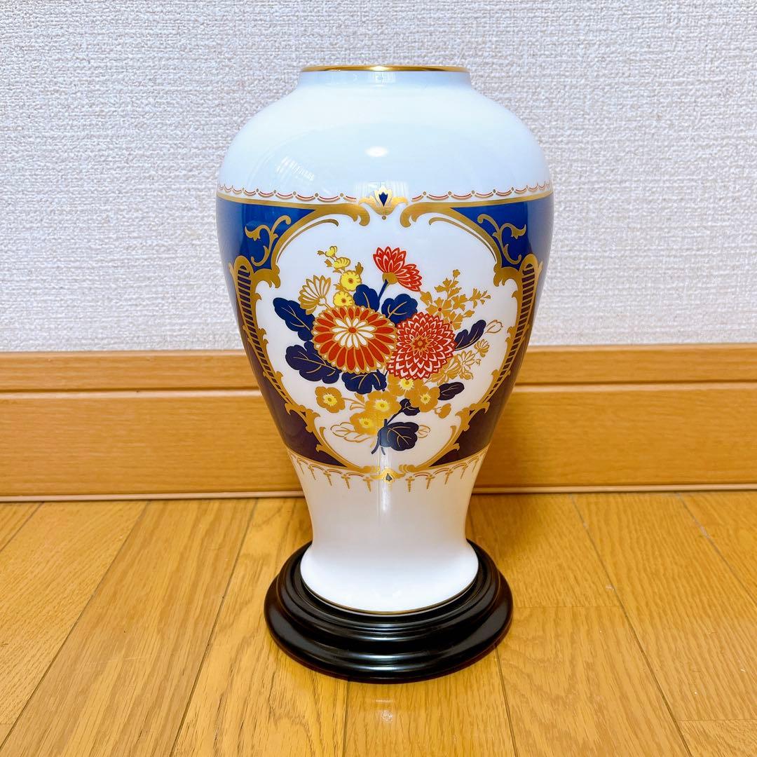 大倉陶園 即位御大禮記念 傑作品 深青地 窓絵菊花模様花瓶 限定版