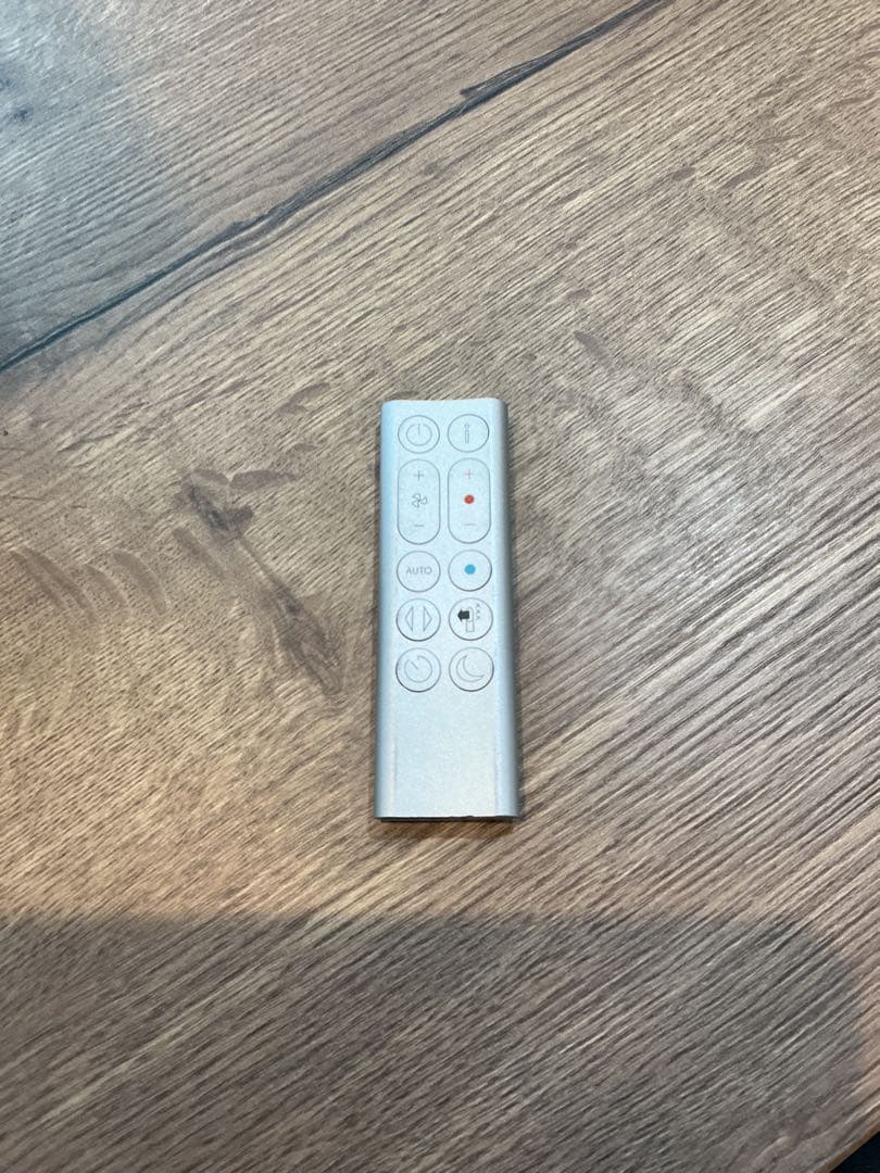 dyson空気清浄扇風機 E4HO-JP-MJC3249A 動作確認済リモコン付 - メルカリ