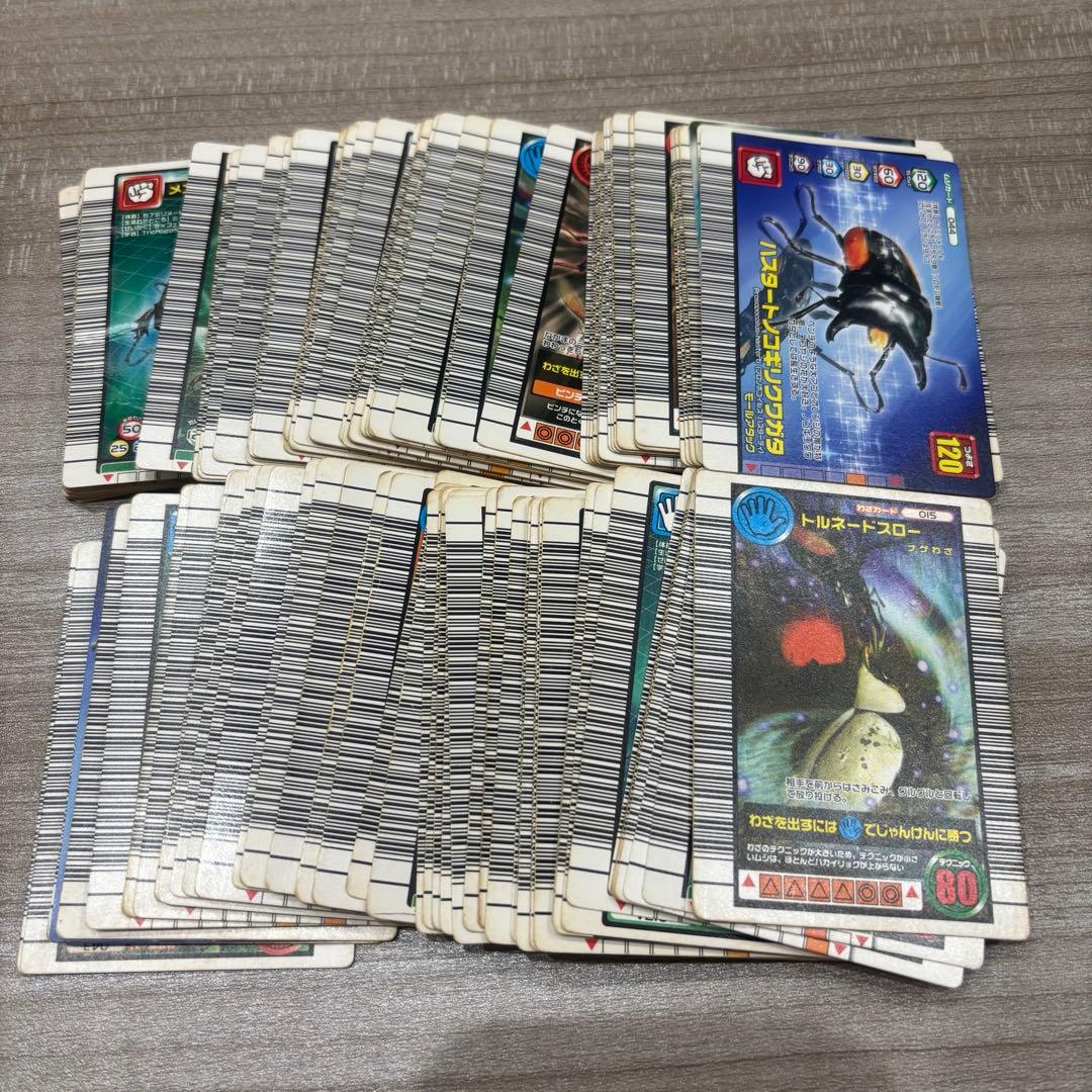 ムシキングカード(ノーマル) 111枚 - メルカリ