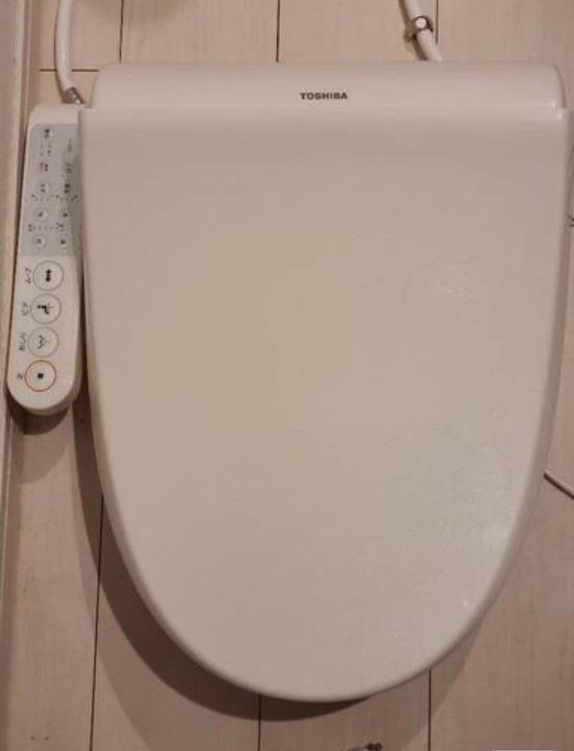 TOSHIBA 温水洗浄便座 2024年製 ウォシュレット