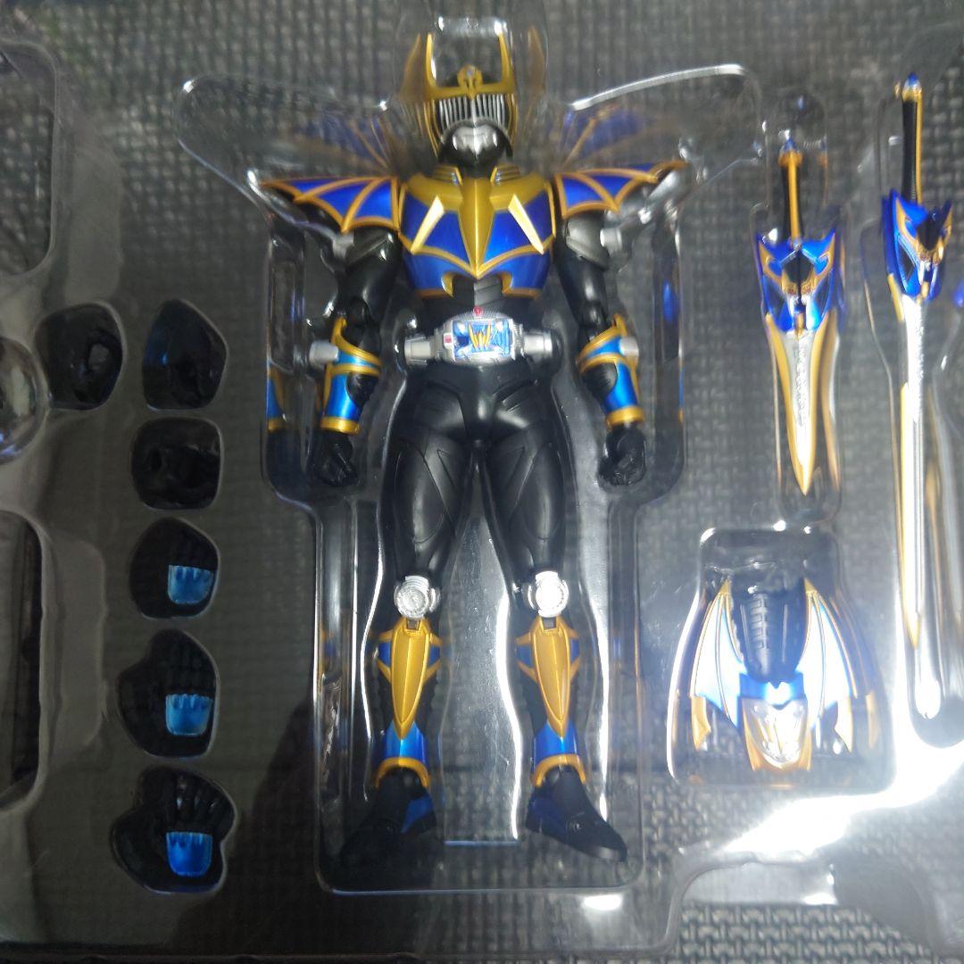 開封美品 S.H.Figuarts 龍騎サバイブ＆ナイトサバイブ 2体セット