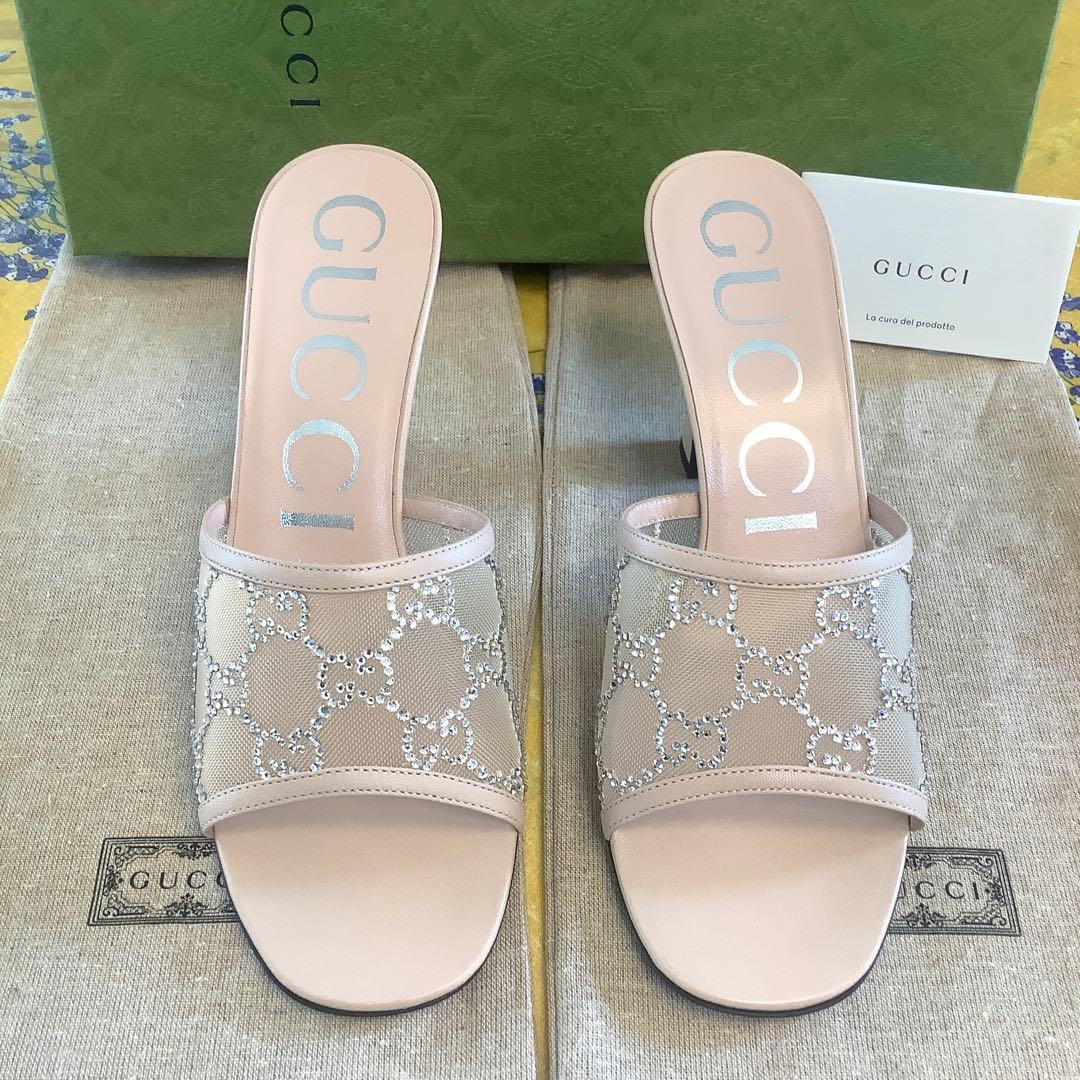 新品! グッチ ダイヤモンドカットクリスタルビジュー GGマーク