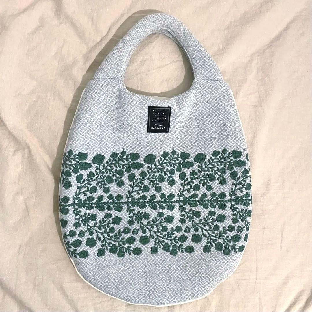 ミナペルホネン エッグバッグ floraleaf ミナ ペルホネン kotiで出会った、floraleafのエッグバッグ。 | LEE