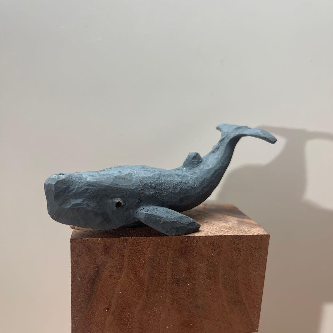木彫りの愛らしい生き物シリーズ マッコウクジラ - メルカリ