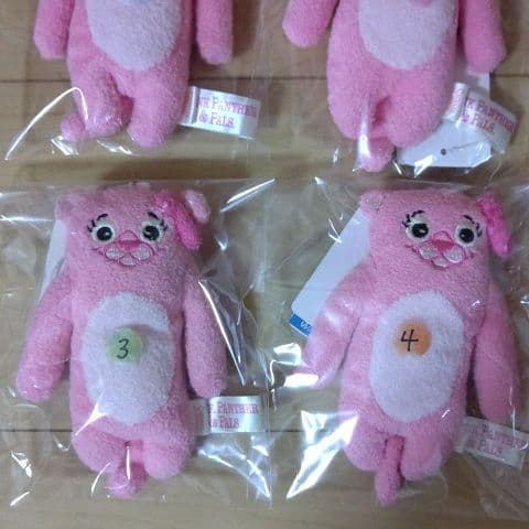 新品フモフモさん ピンクパンサー パール♡ レアキャラ☆ マスコット