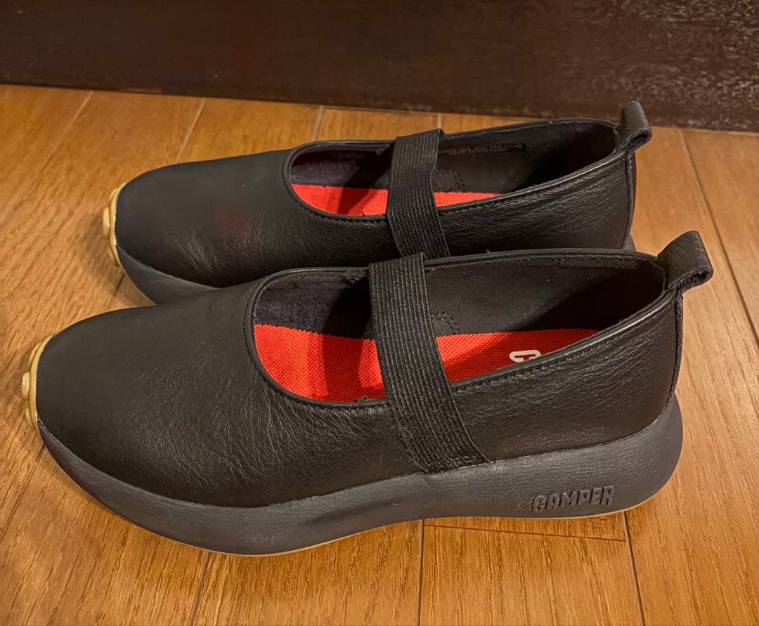 週末セール！ 新作 CAMPER カンペール 黒 シューズ ペタローズアセンズ