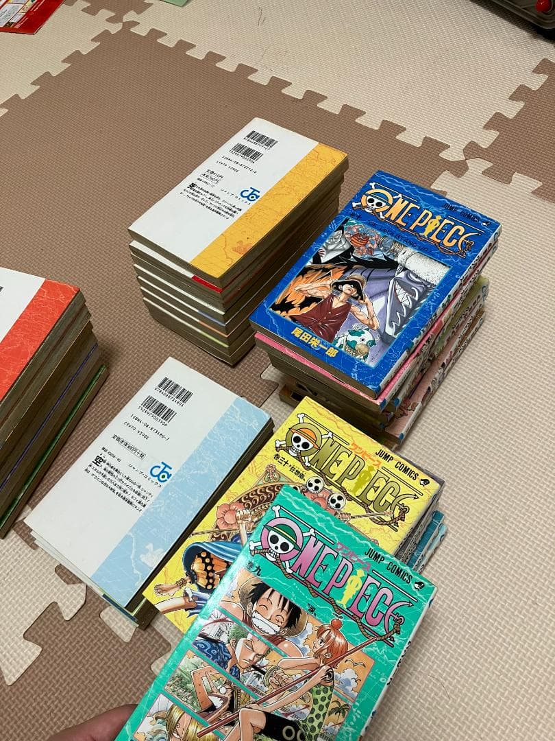 ONE PIECE ワンピース 1〜63巻(56巻欠品)＋YELLOWまとめ売り - メルカリ