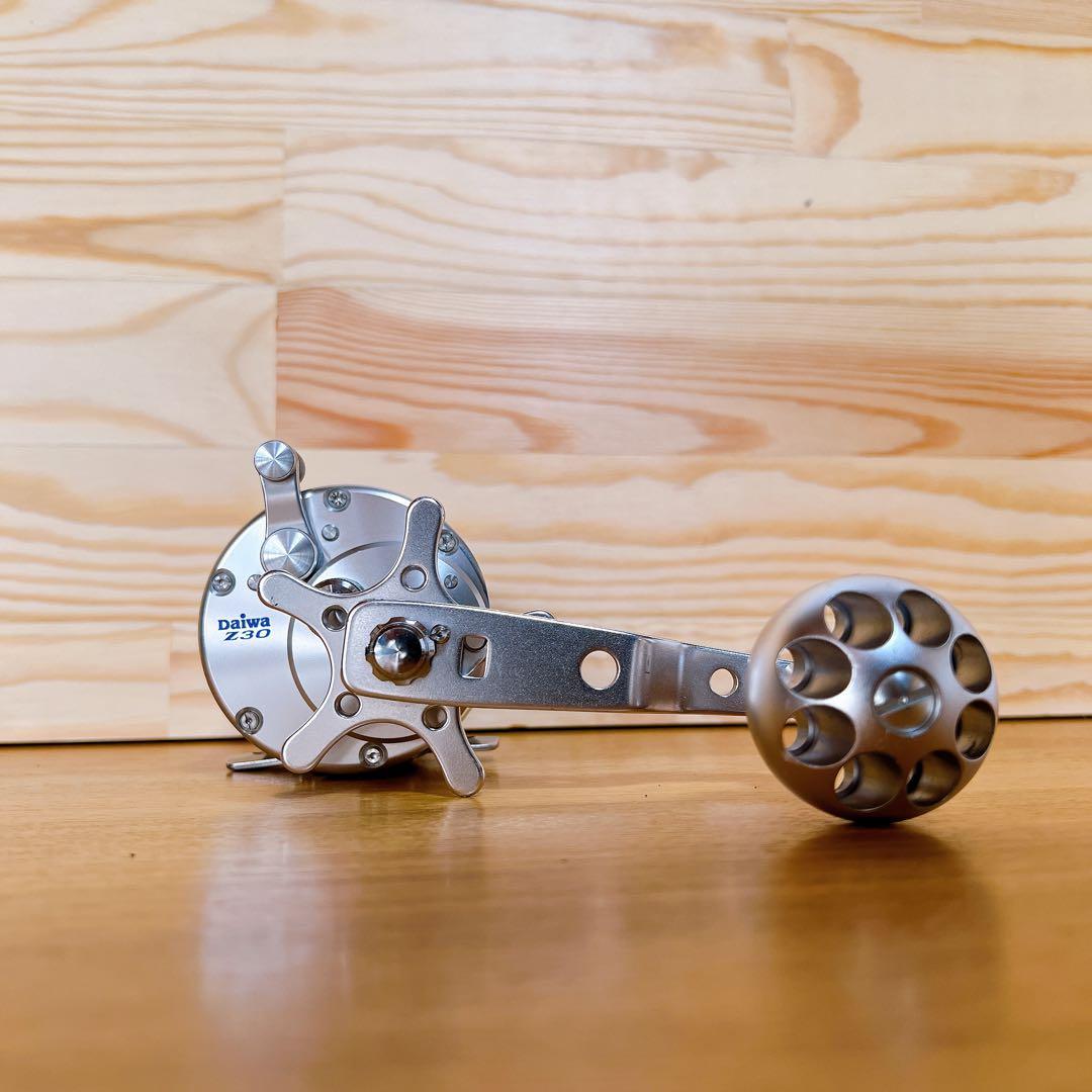 SALTIGA Z30 ソルティガ ダイワ ベイトリール 右ハンドル - メルカリ