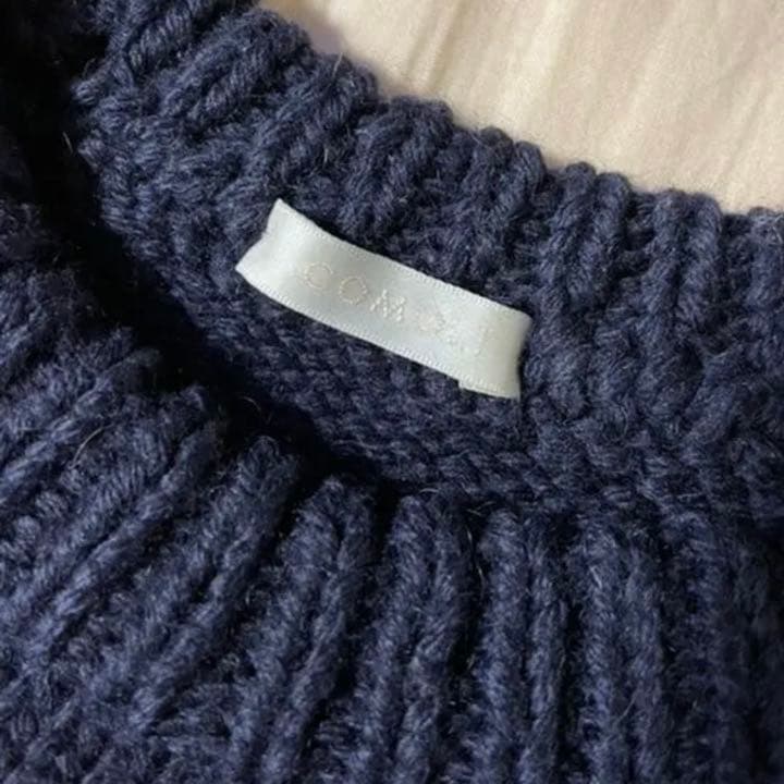 9*様 Comoli ハンドクルーネックニット ネイビー サイズ2 - メルカリ