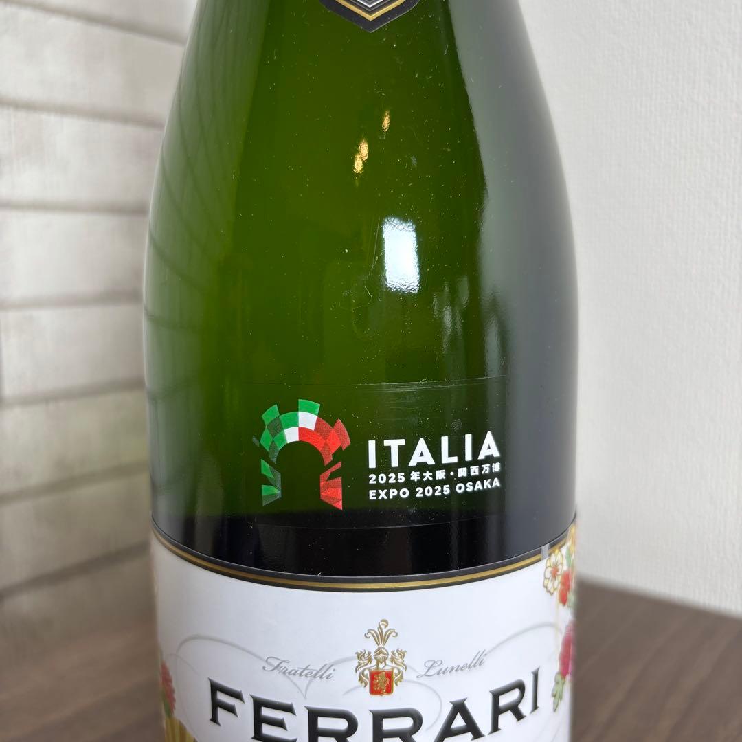 N*O様 大阪関西万博 イタリア館 フェラーリコラボスパークリング2025年