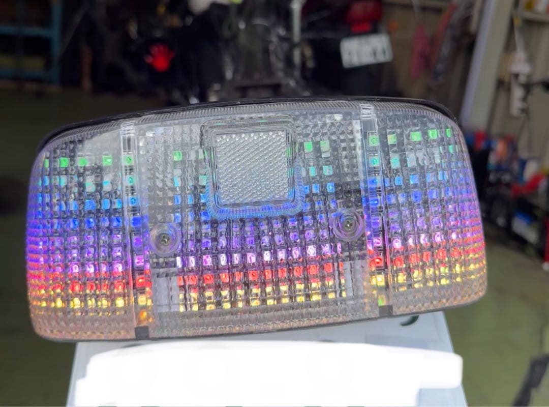 cbx400f 流星テール 流れるテール テールランプ cbx#cbx400f #流れまくっテール #ledテール #流星テール #xjr #4hm