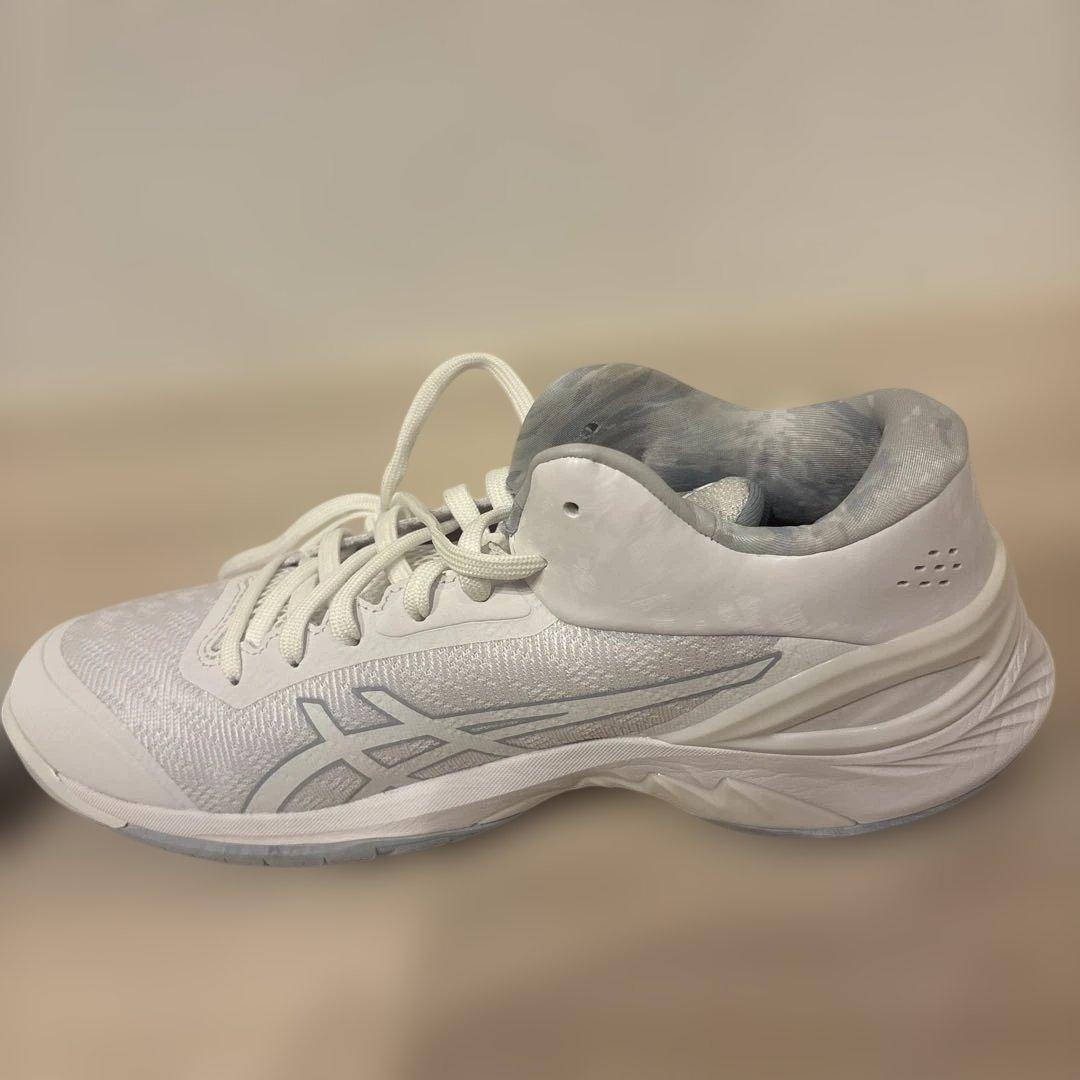 asics バッシュGELBURST 27.5cm 新品未使用