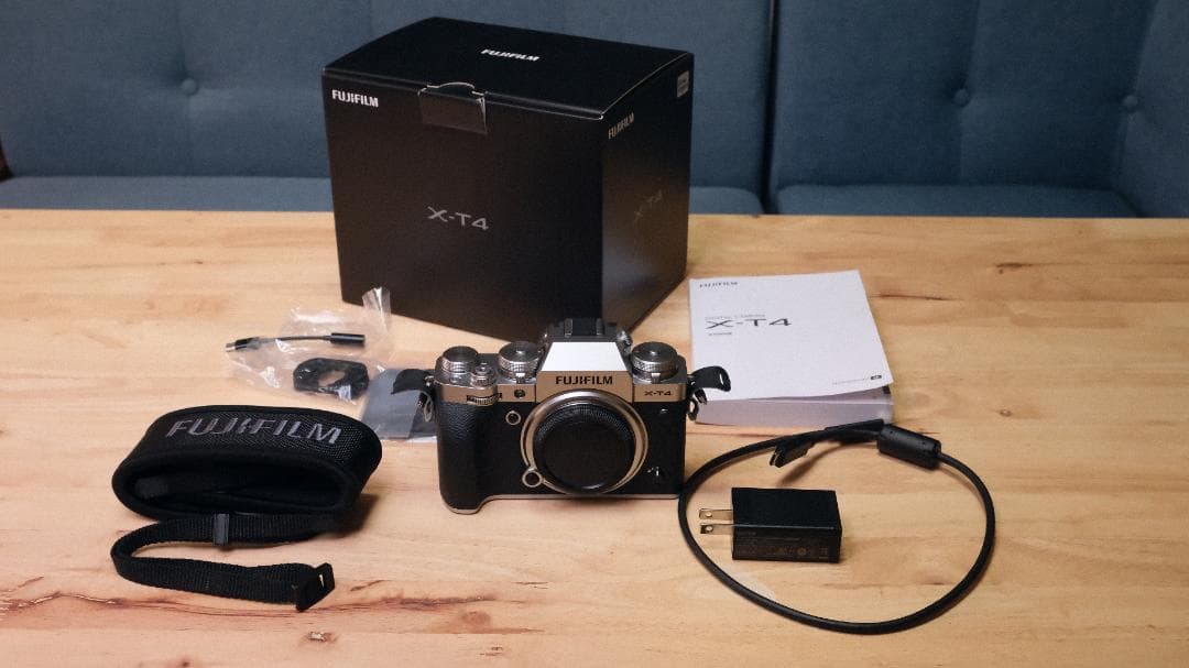修理点検済】FUJIFILM (フジフイルム) X-T4 ボディ シルバー - メルカリ