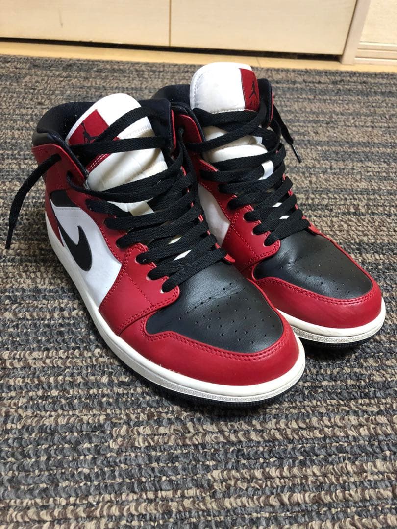 NIKE エアジョーダン1 シカゴ ブラックトゥ　27.5センチ Amazon | Nike (ナイキ) Jordan (ジョーダン) メンズ Air Jordan (エア