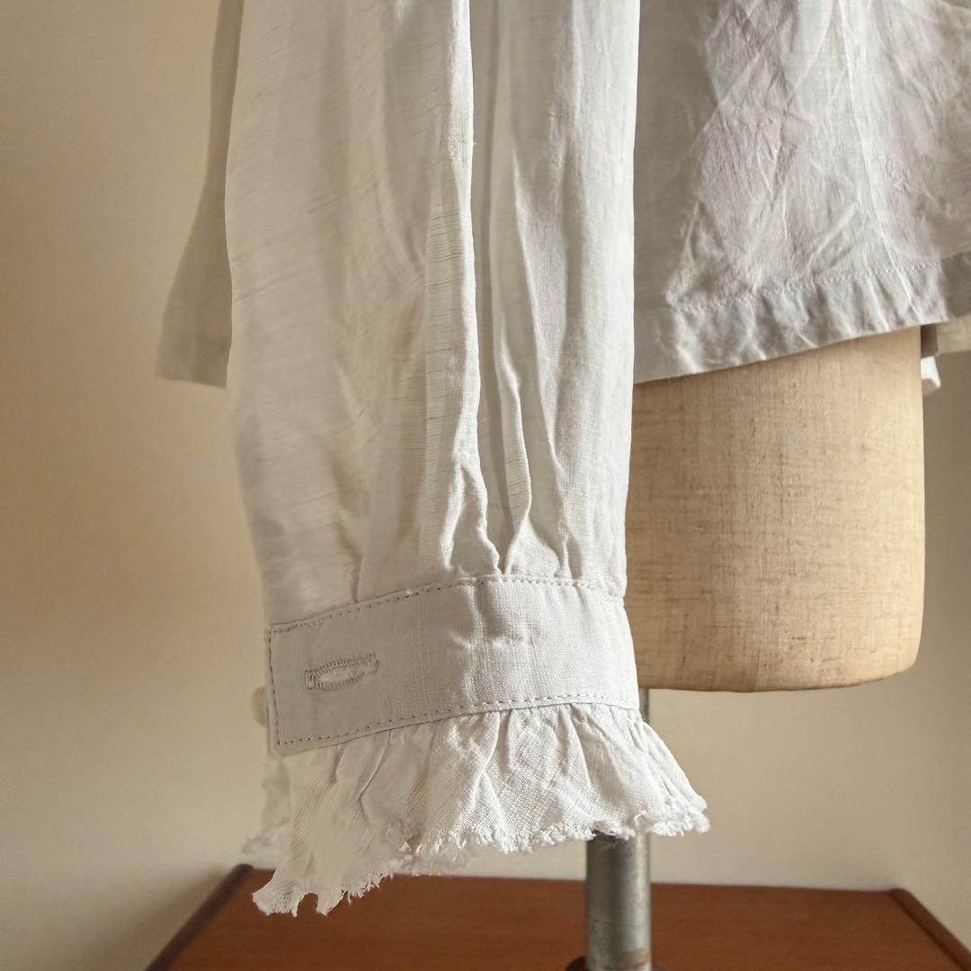 kagure かぐれ ワッシャーフリルブラウス/ライトグレー（2025年春夏