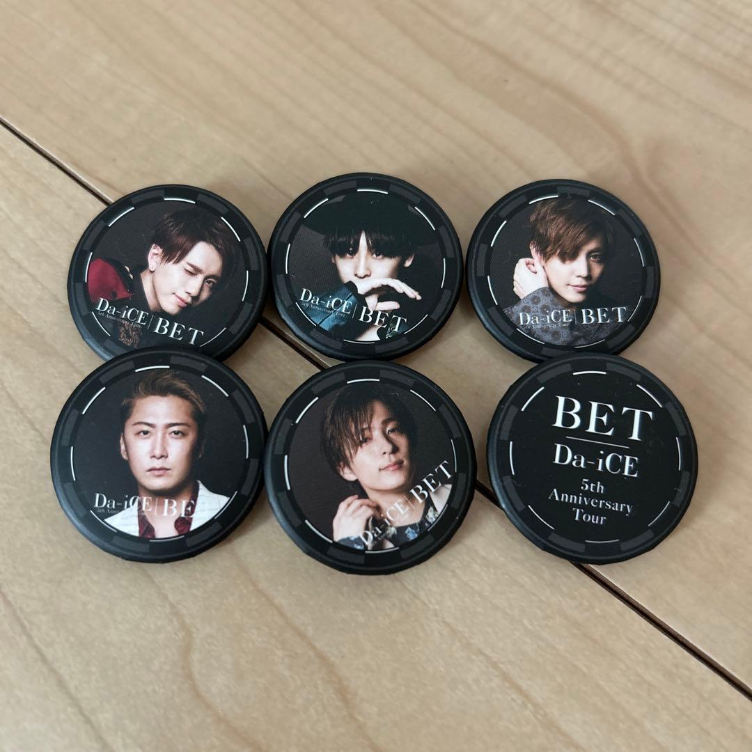 da-ice 缶バッジ - メルカリ