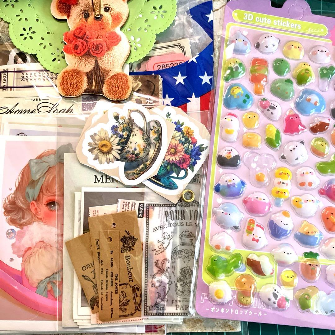 コラージュ素材おすそ分け - メルカリ