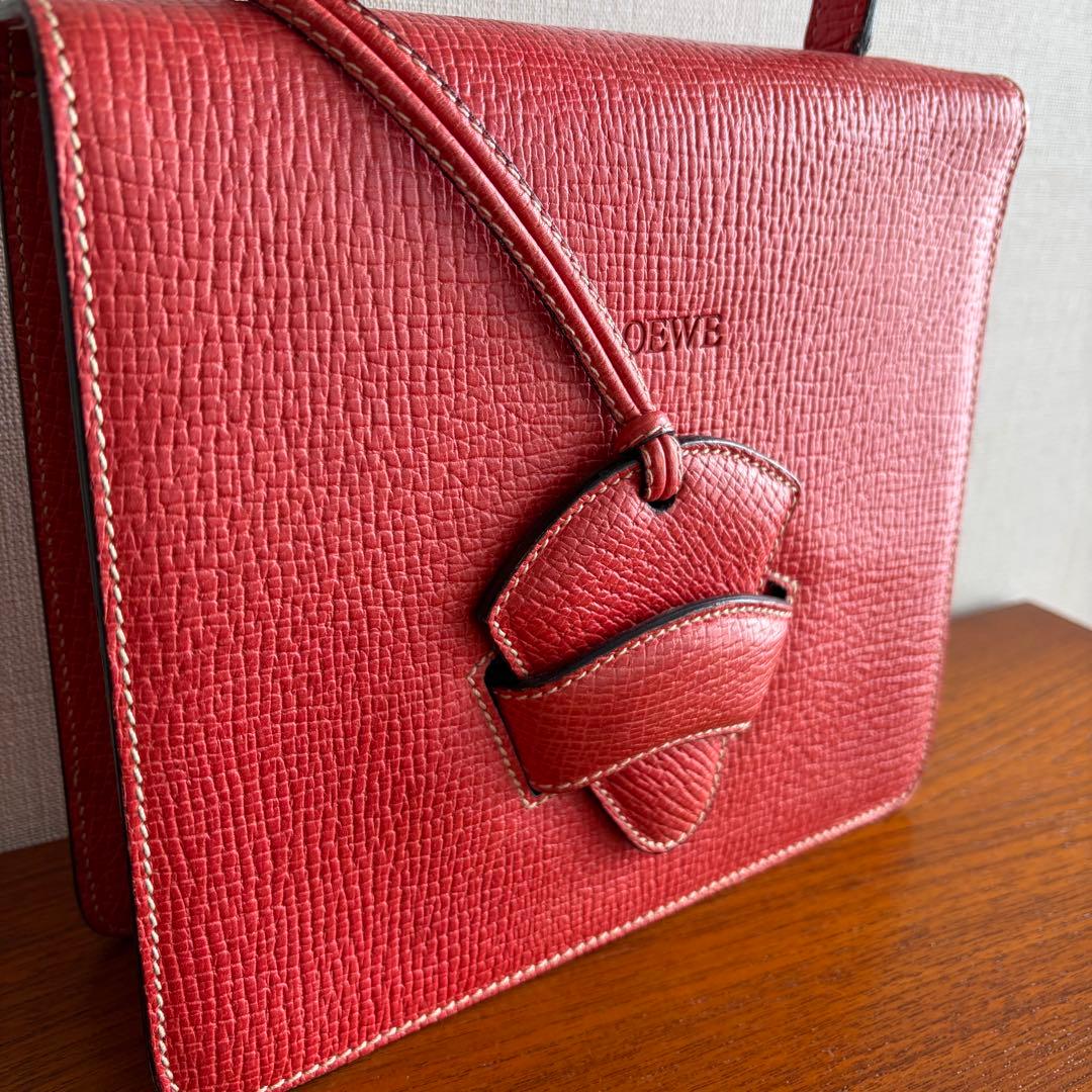 LOEWE バルセロナ レッド スクエアハンドバッグ - メルカリ