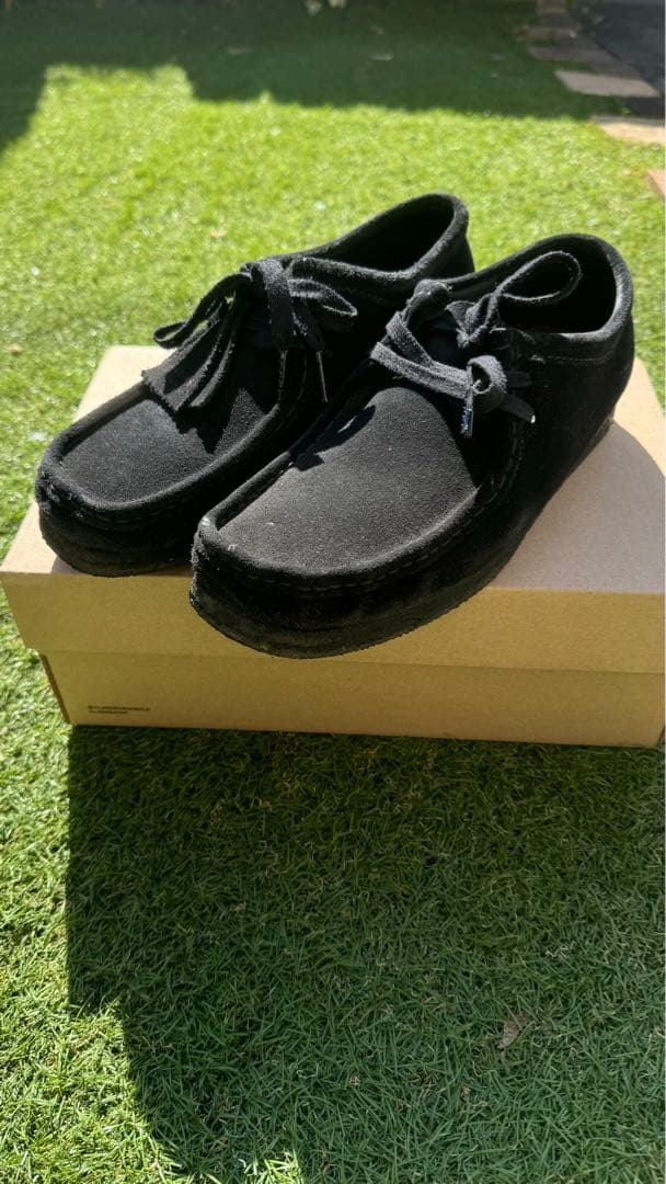 クラークス ワラビー スエード ブラックCLARKS UK7.5(26.5cm) - メルカリ