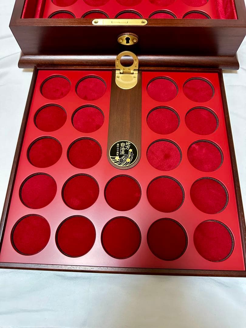 地方自治法施行60周年記念千円プルーフ銀貨幣 造幣局公認木製収納