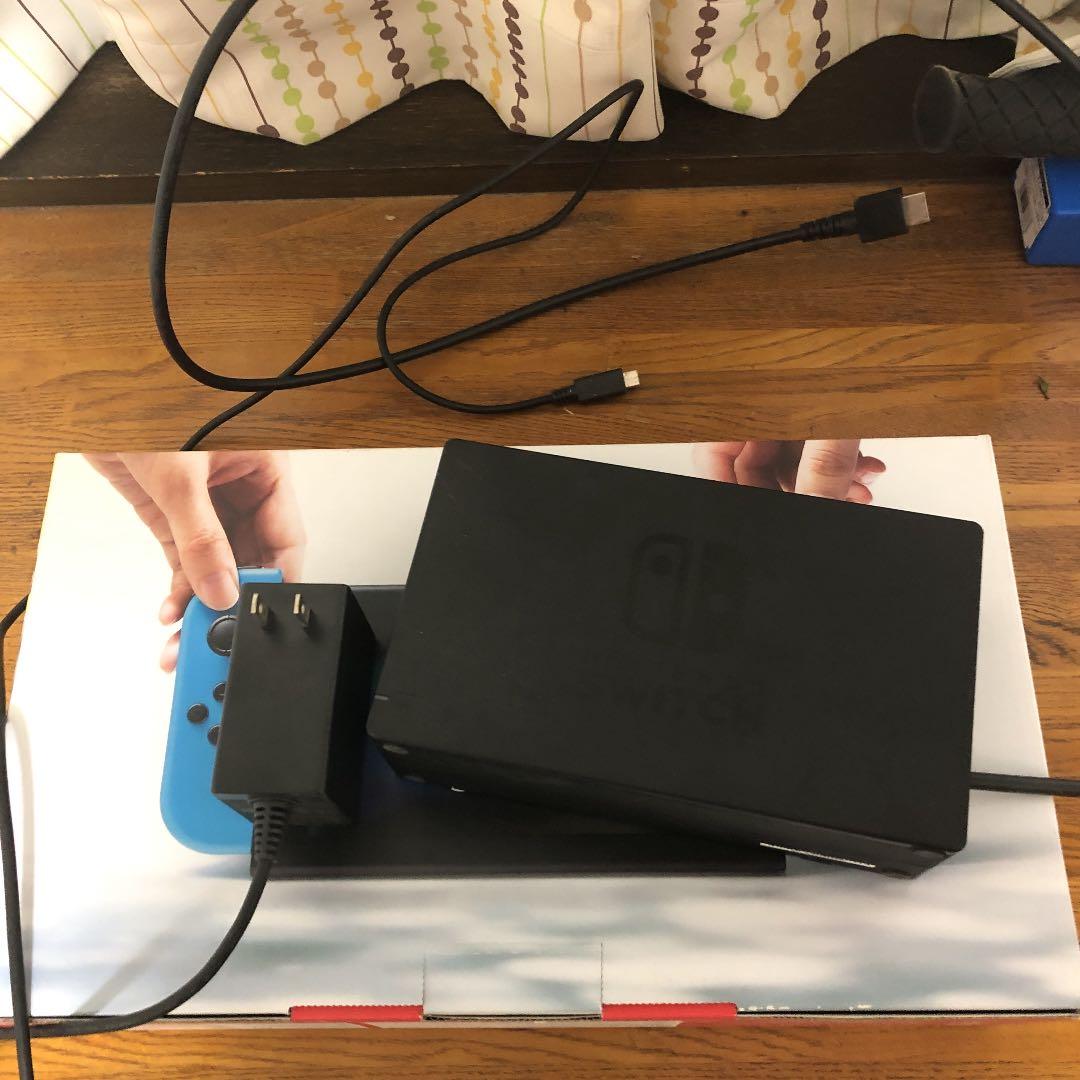 スイッチとソフト2つ「大乱闘とスプラトゥーン」 スイッチとソフト2つ「大