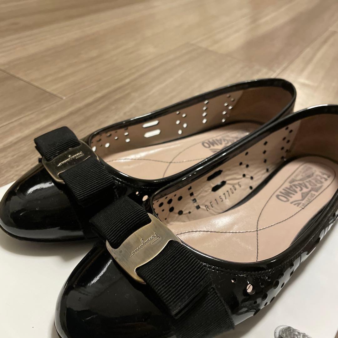 い*ご様 サルバトーレフェラガモ　リボン　フラットシューズ　23cm サイズ6 い*ご様 サルバトーレフェラガモ リボン フラットシューズ 23cm サイズ6