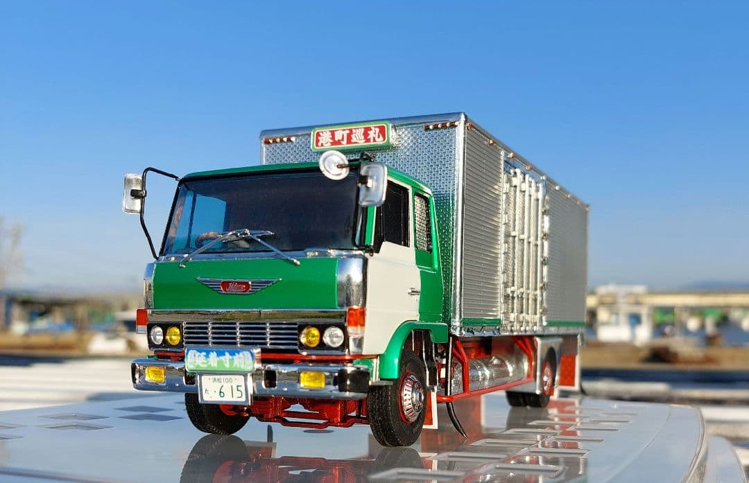 デコトラプラモデル フジミ 1/32 日野 レンジャー4E 完成品 - メルカリ