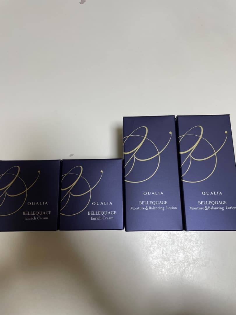 BELLEQUAGE ベルクアージュ ベルクアージュ(BELLEQUAGE)ヒト幹細胞美容液・化粧水・クリーム