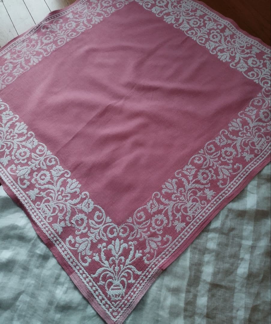 チロリアン ヴィンテージ 大判 マルチカバー 敷物 東欧 オーストリア