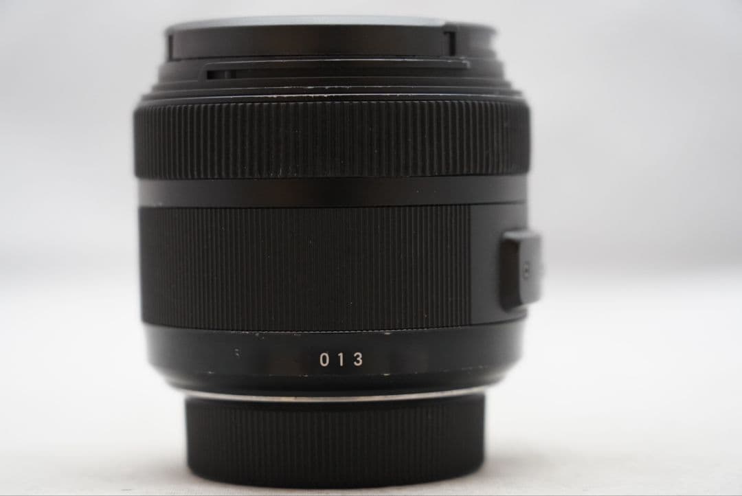 ☆ニコンFマウント用☆ シグマ 30㎜ F=1:1.4 DC HSM Art