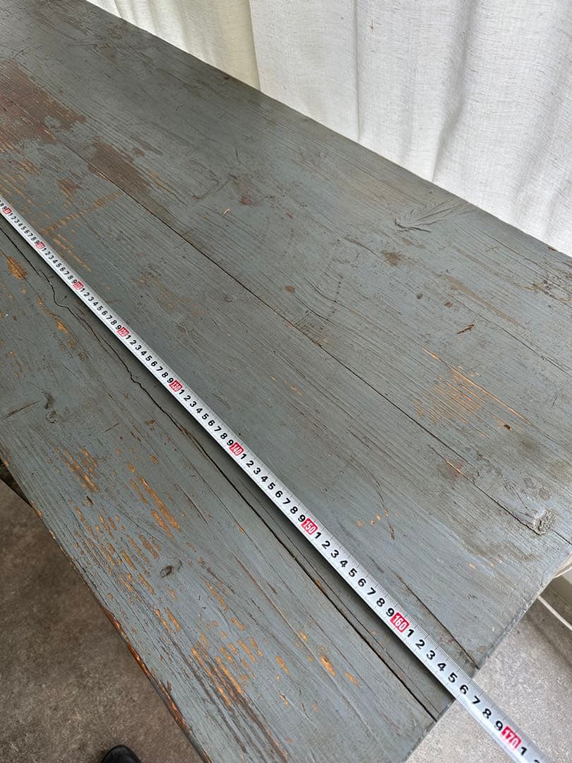 ヴィンテージ風グレーのテーブル｜ヴィンテージ風グレーのテーブル