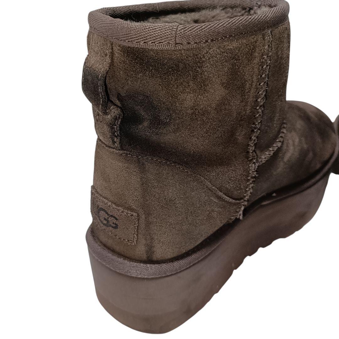 アグ クラシック ミニ プラットフォーム24㎝ ブラウン 厚底 ファー