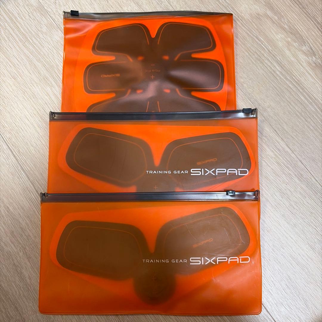 SIXPAD BODY REVOLUTION ウェアラブル腹筋トレーニング - メルカリ