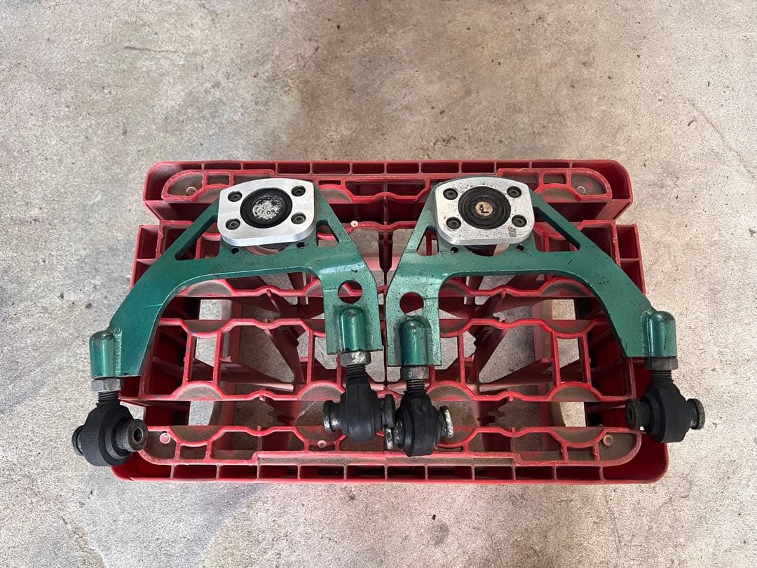 アコード　日正アッパーアーム CW1 CW2 RB1 RB3 アコード 日正アッパーアーム CW1 CW2 RB1 RB3 アコード 日正アッパー