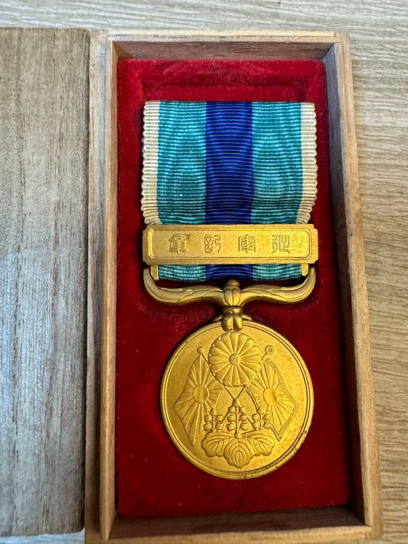 1510 明治三十七八年従軍記章 記章 勲章 露 軍 帝国 Yahoo!オークション - 明治三十七八年 従軍記章 日露戦争 大日本帝国