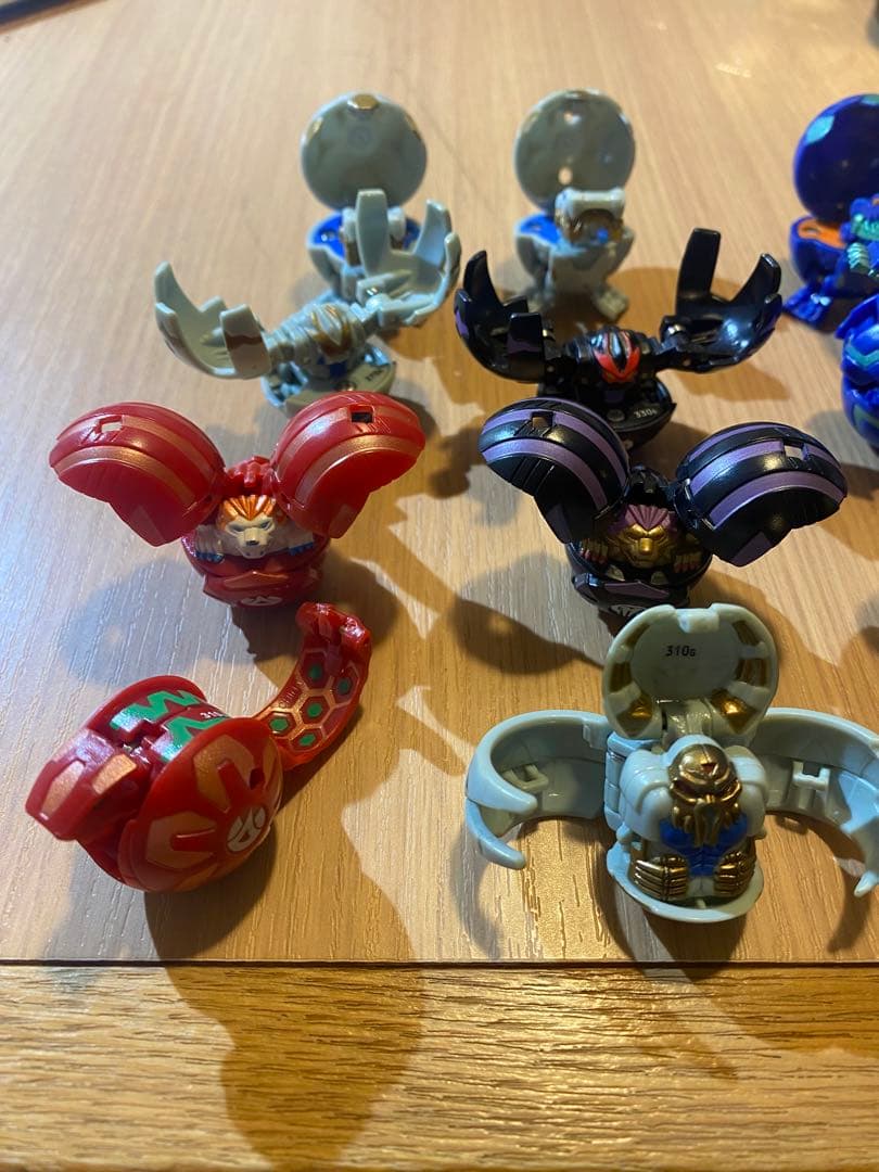 爆丸 初代 15個 Bakugan - メルカリ