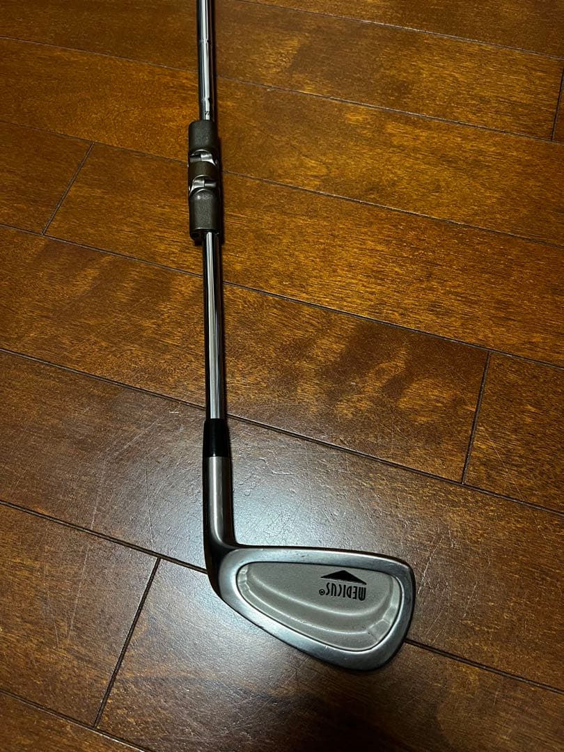 希少 メディカス(MEDICUS) 練習器具 5番アイアン スライス矯正