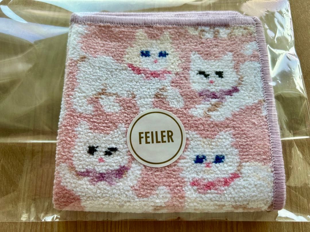 新品未使用】フェイラー モフモフネコチャン ハンカチ FEILER 猫