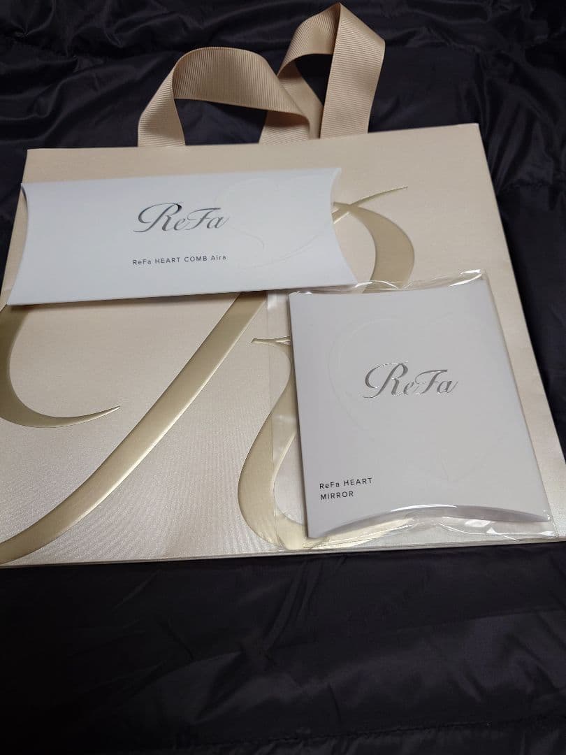☆銀座店先行☆新品未開封ショッパー付 リファハートコーム＆ミラー