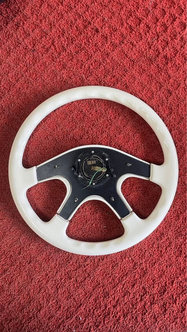 希少【italvlanti】イタルボランテ ステアリング ウッド 白 ホワイト