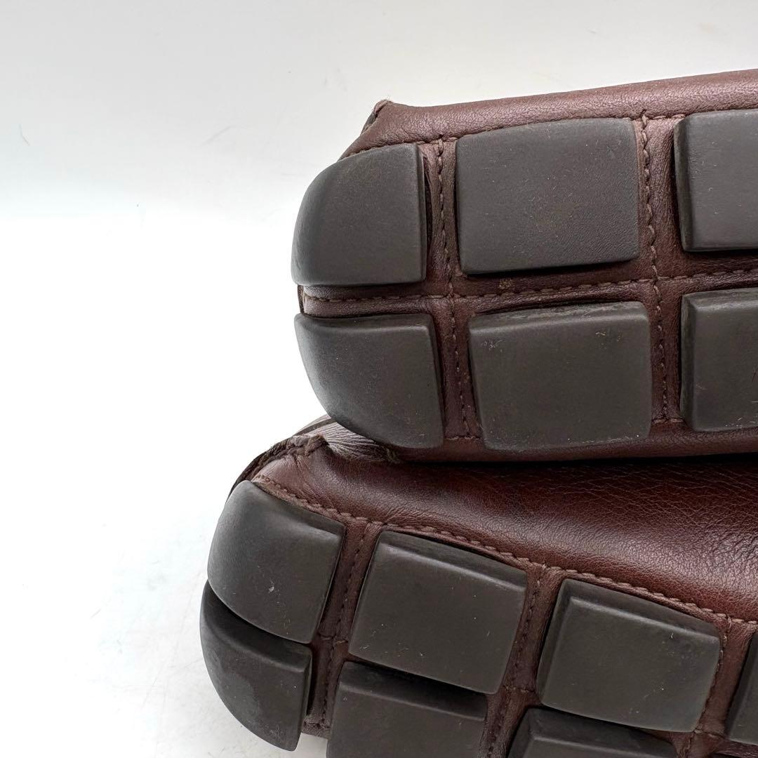 美品✨ PRADA 銀ロゴ ドライビング コインローファー 【7】 茶 シボ