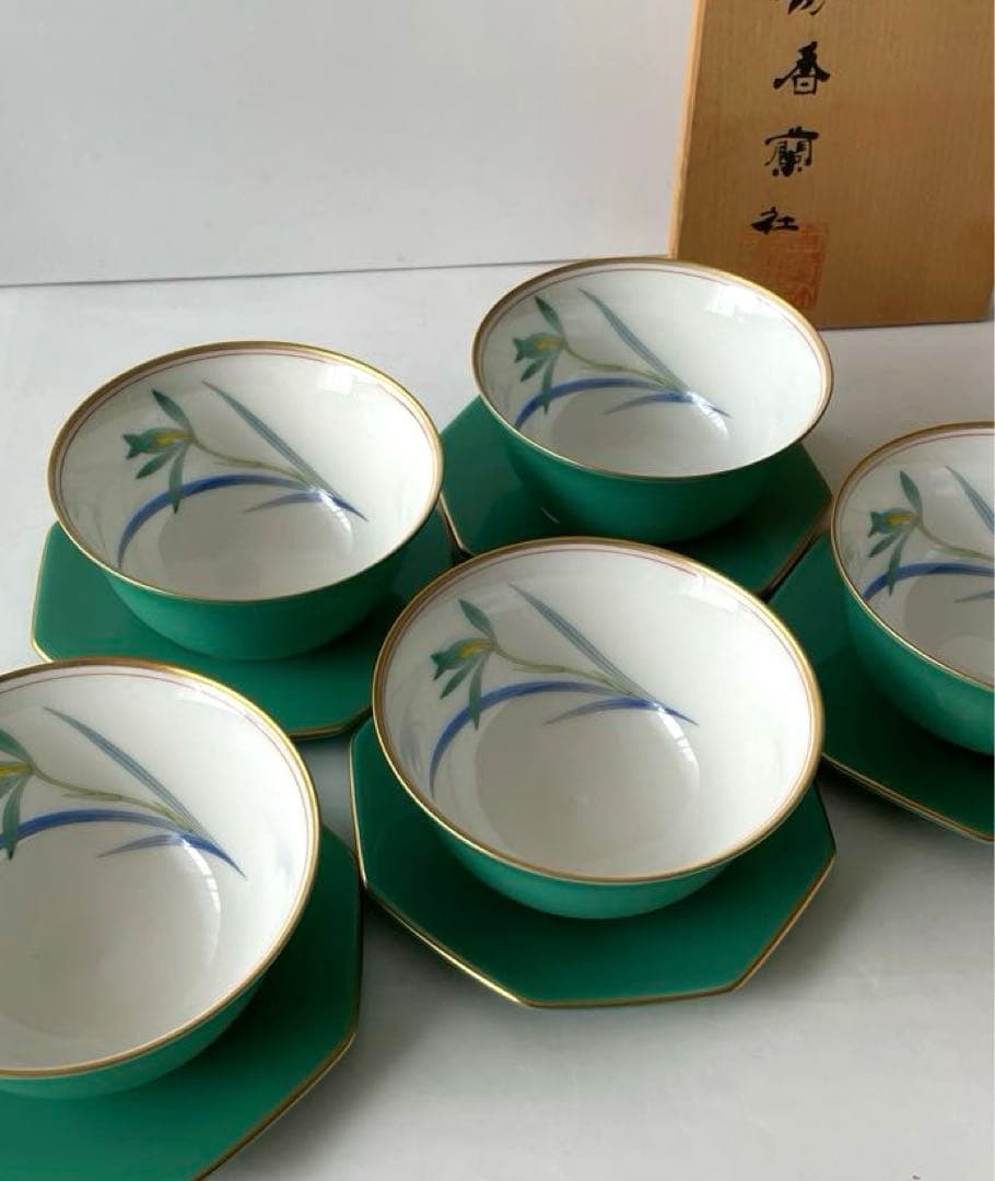 新品未使用 香蘭社 セントジョーン グリーン湯呑み5客＆八角茶托5枚
