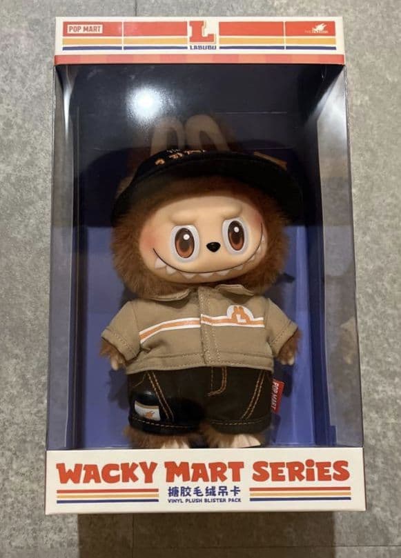 新品未開封/正規品】店員ラブブ THE MONSTERS Wacky Mart - メルカリ