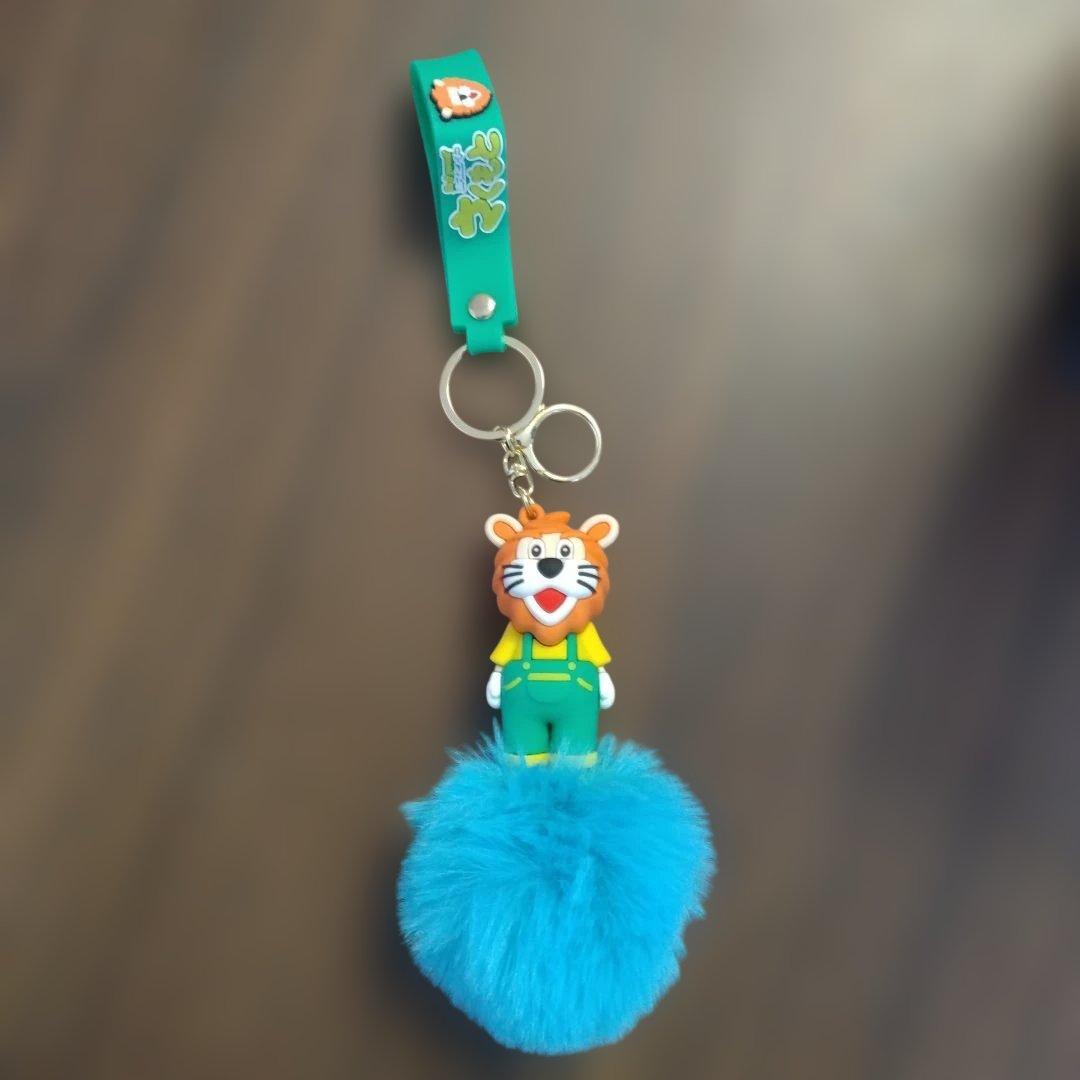 非売品】沖縄 ホームセンターさくもと ファー キーホルダー - メルカリ